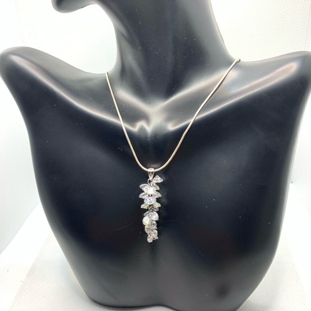 Sterling Silver Floating Crystals Necklace‎